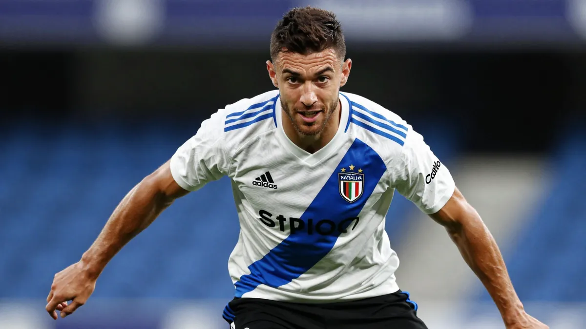El Rayo Vallecano refuerza su defensa con la renovación de Felipe Luiz